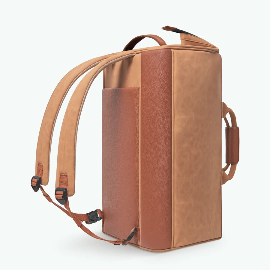 duffle adventurer moskou